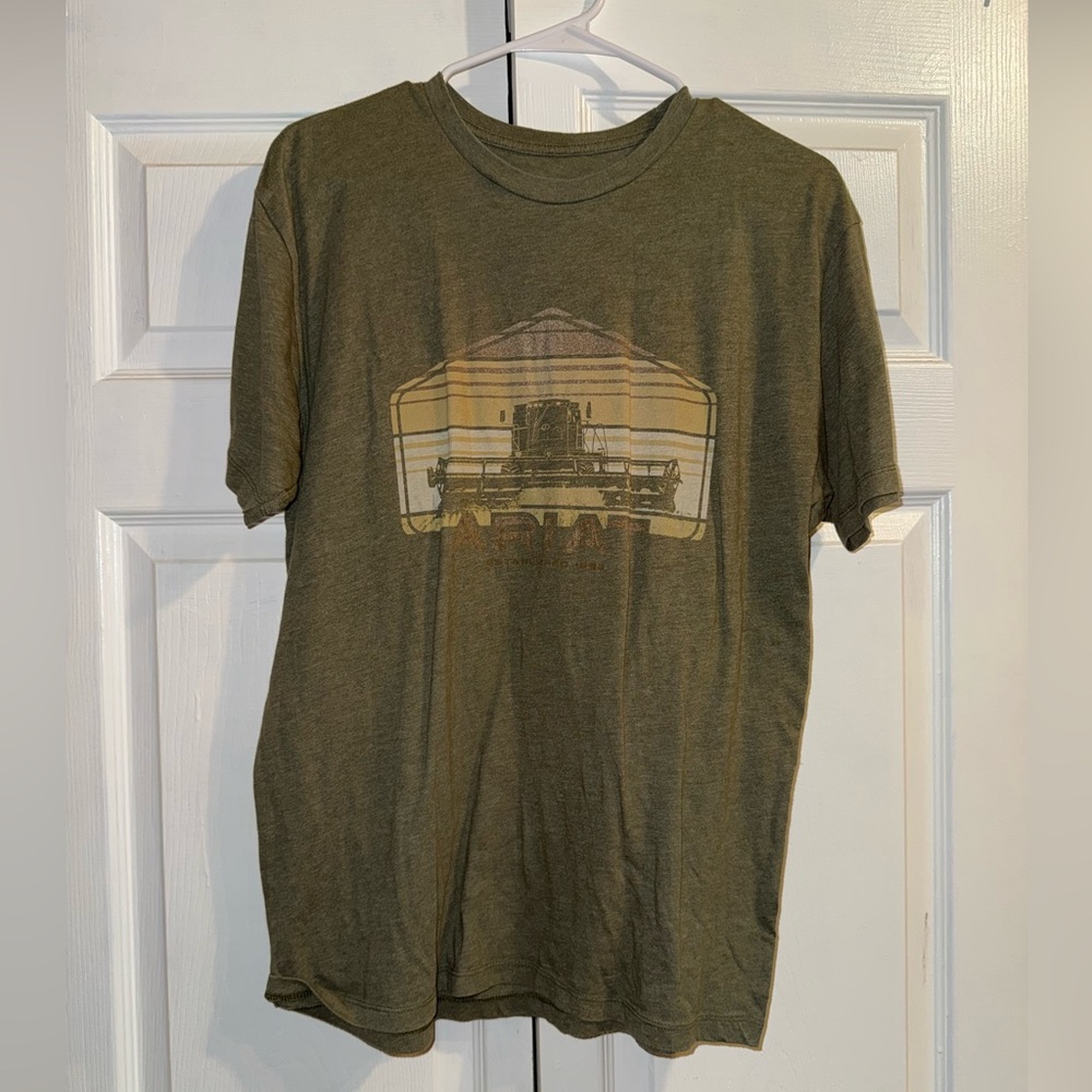 Ariat Olive Green Short Sleeve Graphic Tee